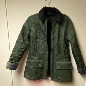 Barbour Quilted Beadnell Size US 4